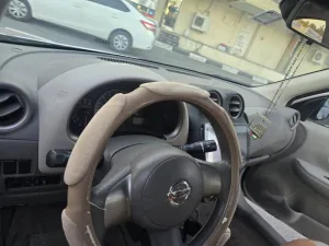2015 نيسان ميكرا Acenta Connect
