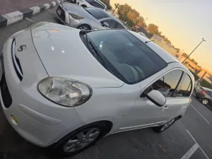 2015 نيسان ميكرا Acenta Connect