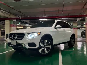 2019 Mercedes-Benz GLC GLC300