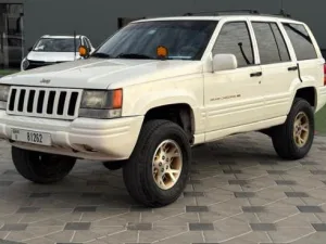 1998 جييب شيروكي Longitude