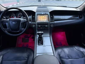 2012 Ford Taurus SE