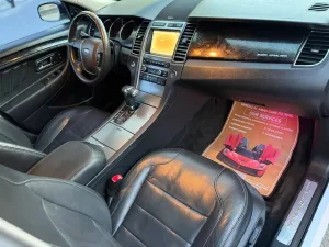 2012 Ford Taurus SE