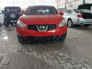 2013 نيسان قاشقاي SE