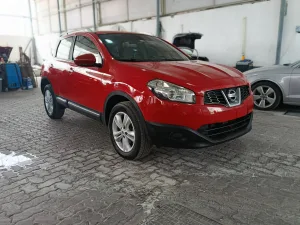2013 نيسان قاشقاي SE