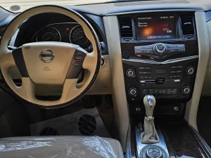 2013 Nissan Patrol SE T2