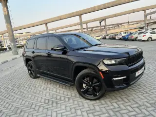 2023 Jeep Grand Cherokee في Abu Dhabi سيارة مستعملة