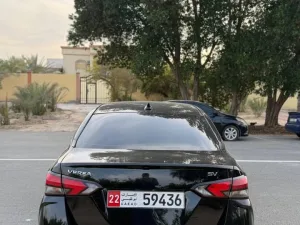 2020 Nissan Versa SR