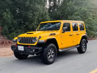 2020 Jeep Wrangler في Sharjah سيارة مستعملة