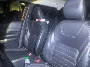 2018 Nissan KICKS S