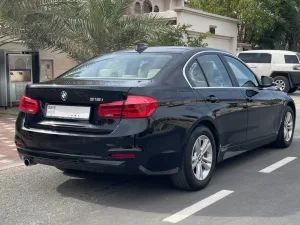 2018 بي أم دابليو الفئة - 3 318i