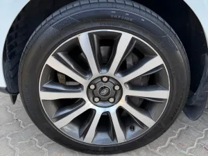 2014 لاند روفر رينج روفر HSE