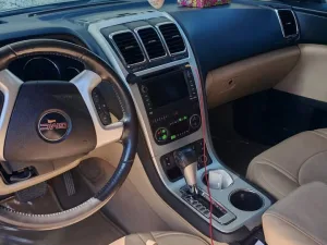 2011 GMC Acadia AT4