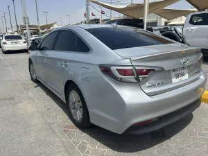 2017 هيونداي سوناتا SE