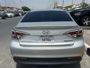 2017 هيونداي سوناتا SE