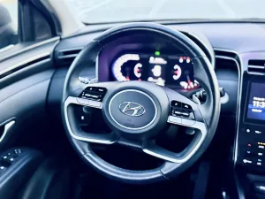 2022 هيونداي توسان HyBird