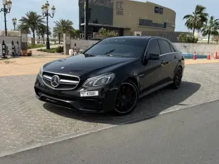 2014 Mercedes-Benz E63 AMG في Dubai سيارة مستعملة