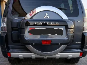 2010 Mitsubishi Pajero GLS