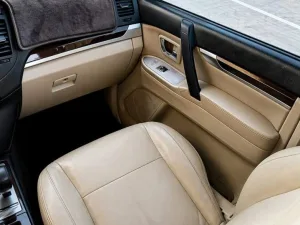 2010 Mitsubishi Pajero GLS