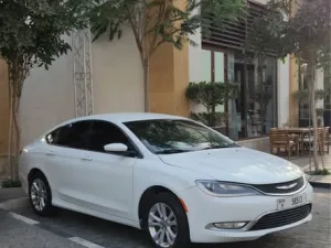 2015 كرايسلر ٢٠٠ Limited
