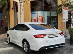 2015 كرايسلر ٢٠٠ Limited
