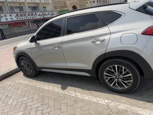 2021 هيونداي توسان SE