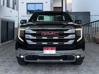2024 GMC Sierra in Abu Dhabi used car