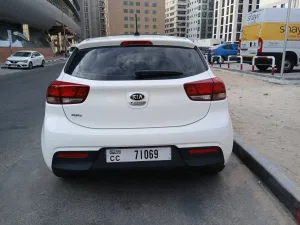 2020 كيا ريو S