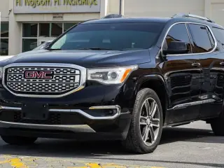 2019 GMC Acadia in Sharjah used car
