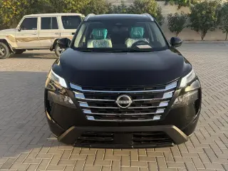 2025 Nissan Rogue in Dubai used car