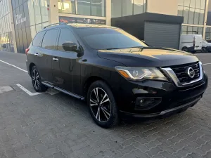 2018 نيسان باثفايندر LE