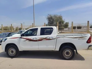 2021 تويوتا هايلوكس GR