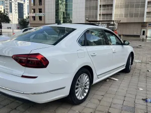 2017 Volkswagen Passat R