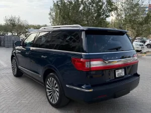 2018 لينكولن نافيجيتور Black Label L