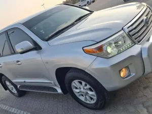 2008 تويوتا لاند كروزر GXR GT