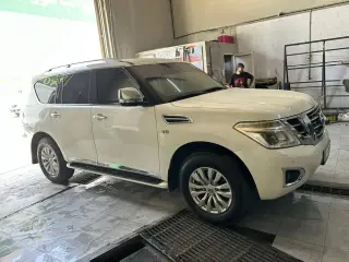 2014 Nissan Patrol in Dubai used car