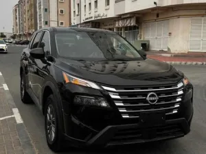 2023 نيسان روج Platinum