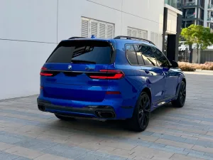 2019 BMW X7 M50i