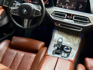 2019 BMW X7 M50i