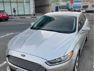 2014 Ford Fusion في Dubai سيارة مستعملة