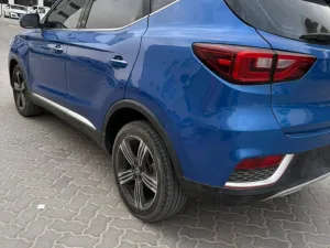 2019 ام جي زد لس