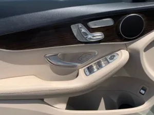 2015 مرسيدس-بنز آلفئة - C C300