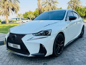 2019 لكزس اي اس IS 300