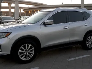 2019 نيسان روج