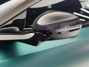 2024 استون مارتن دي بي ۱٢