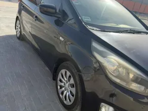 2014 Kia Carens Luxury