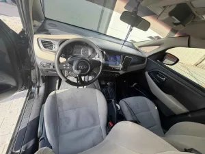 2014 Kia Carens Luxury