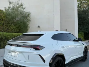 2022 لامبورجيني اوروس Mansory