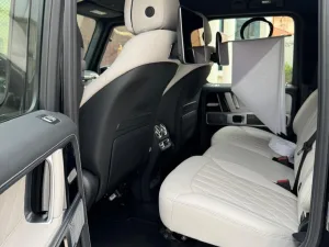 2025 مرسيدس-بنز الفئة - G G63 AMG
