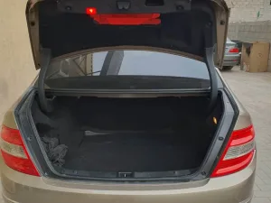 2009 Mercedes-Benz C-Class C200