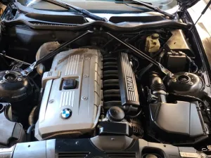 2006 بي أم دابليو زد 4 sDrive 28i